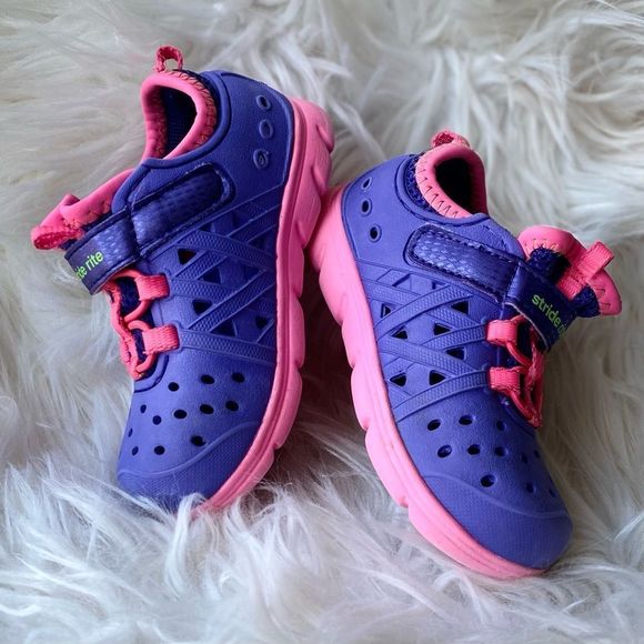 Stride Rite Watershoes - Picture 9 of 9